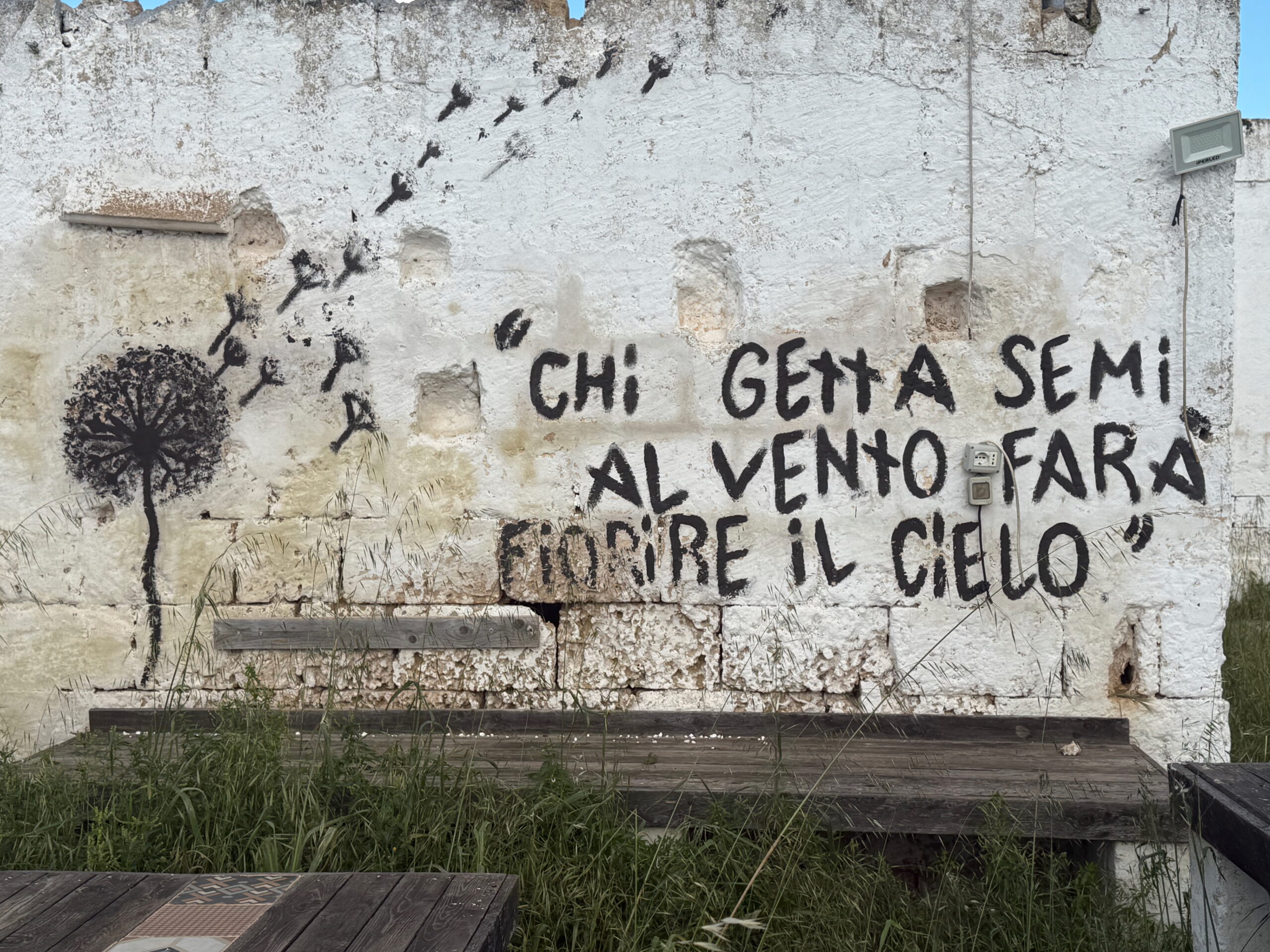 x farm puglia murales